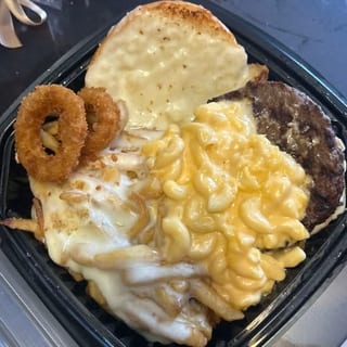 Mac n' Cheese Burger