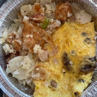 Mushroom & Cheese Omelette