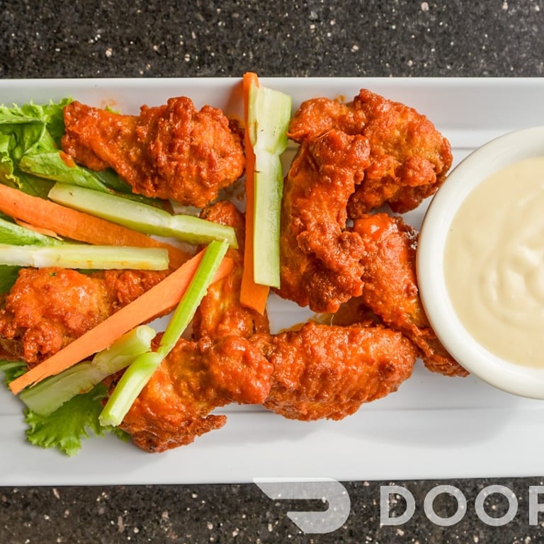 Delicious Chicken Wings: A Crowd Favorite